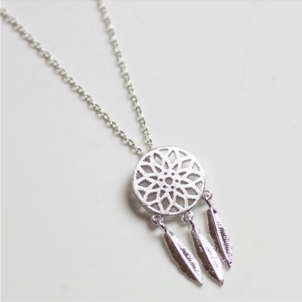 Last One! Nwt Boho Dream Catcher Necklace